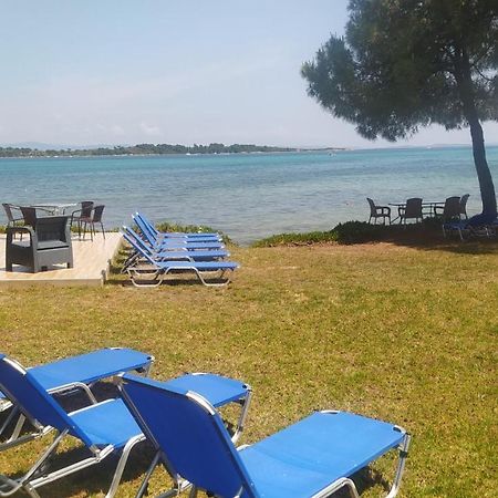 Studios Efi Beach Вурвуру Экстерьер фото