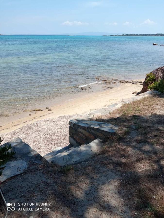 Studios Efi Beach Вурвуру Экстерьер фото